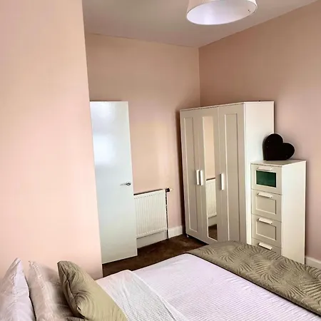 Ferienwohnung Prestwick Kingb Petsok Freep Wifi Tv Exterior foto